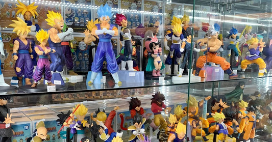 How to Display and Organize Your Anime Figurine Collection Like a Pro - MAOKEI