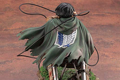 MAOKEI - Attack On Titans Levi Ackerman Fighting Blood Figure -